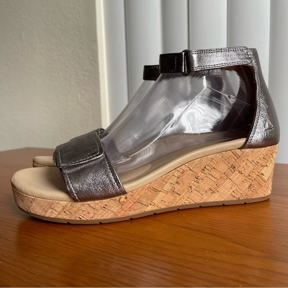 ABEO Cecile Metatarsal Leather Wedge Sandals Silver Size 9 - Picture 2 of 15